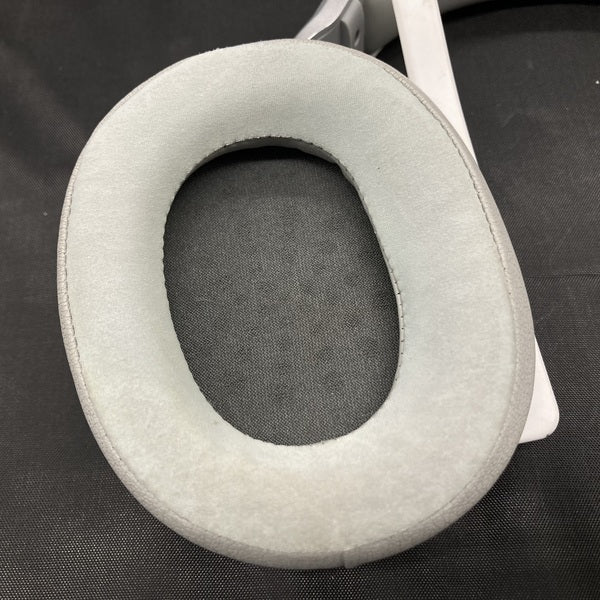【中古】HS65 SURROUND【日本橋】