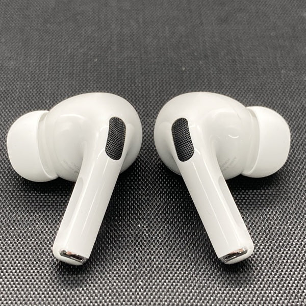 【中古】MagSafe充電ケース(USB-C)付きAirPods Pro(第2世代) MTJV3JA【日本橋】