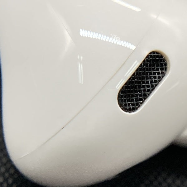 【中古】MagSafe充電ケース(USB-C)付きAirPods Pro(第2世代) MTJV3JA【日本橋】