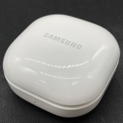 【中古】Galaxy Buds FE ホワイト 【SM-R400NZWAXJP】【秋葉原】