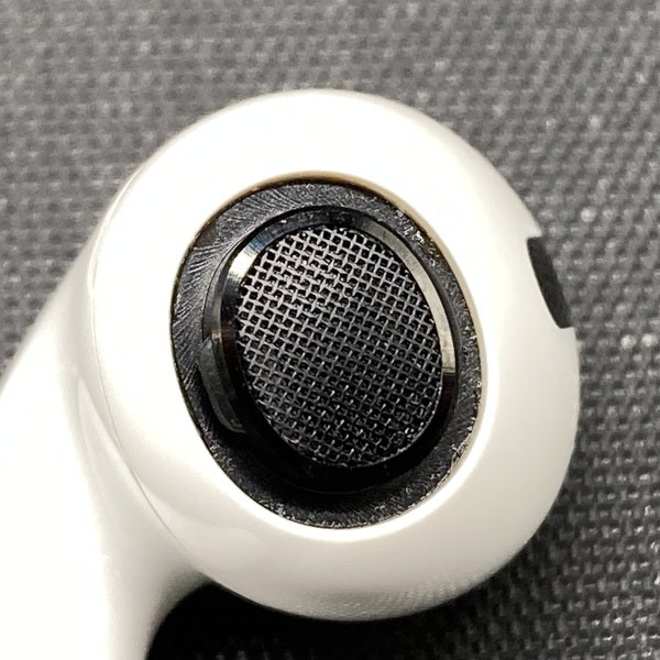 【中古】AirPods Pro（片耳）R側【秋葉原】
