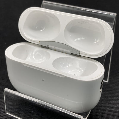 【中古】AirPods Pro (第2世代) 充電ケース (Lightning)【仙台】