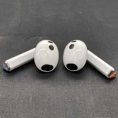 【中古】Galaxy Buds3 ホワイト 【SM-R530NZWAXJP】【秋葉原】