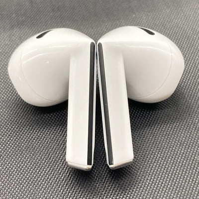 【中古】Galaxy Buds3 ホワイト 【SM-R530NZWAXJP】【日本橋】