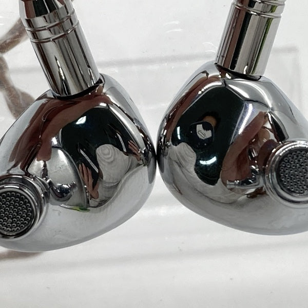 【中古】TRI i3 Pro【秋葉原】
