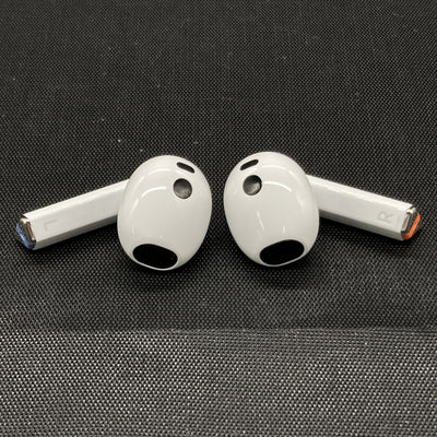 【中古】Galaxy Buds3 ホワイト 【SM-R530NZWAXJP】【秋葉原】