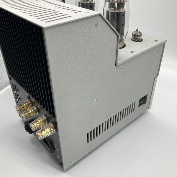 【中古】OCTAVE V16 Single Ended【秋葉原】