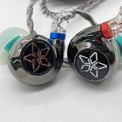 【中古】FH11 Black 【FIO-IEM-FH11-B】【仙台】