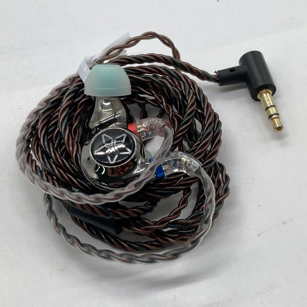 【中古】FH11 Black 【FIO-IEM-FH11-B】【仙台】