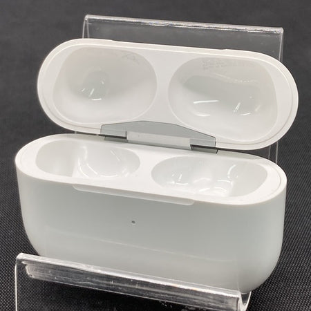 Apple 【中古】AirPods Pro 充電ケース【秋葉原】 – e☆イヤホン