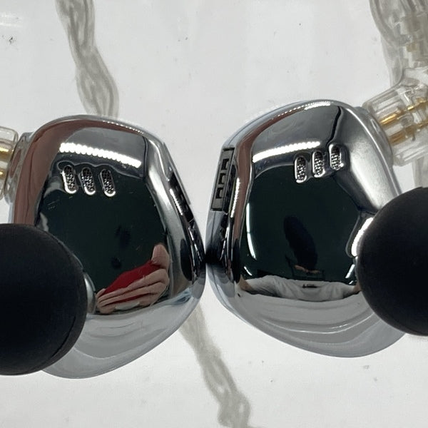 TRN 【中古】BA16【秋葉原】 – e☆イヤホン