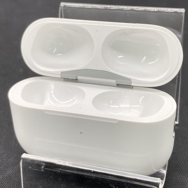 【中古】AirPods Pro (第2世代) MagSafe充電ケース(USB-C)【仙台】