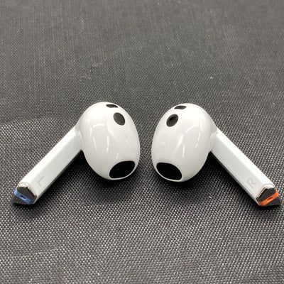 【中古】Galaxy Buds3 ホワイト 【SM-R530NZWAXJP】【秋葉原】