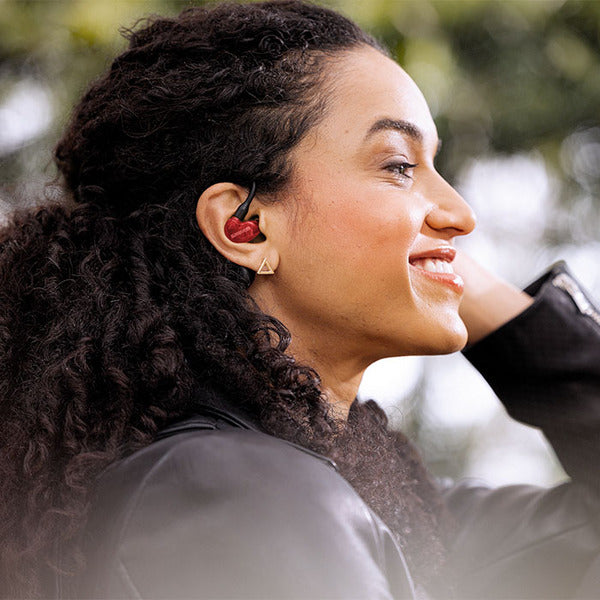 SE215 Special Edition レッド