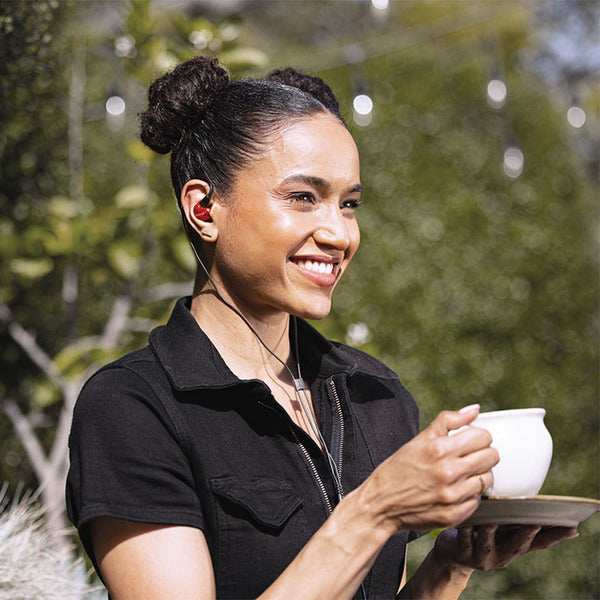 SE215 Special Edition レッド