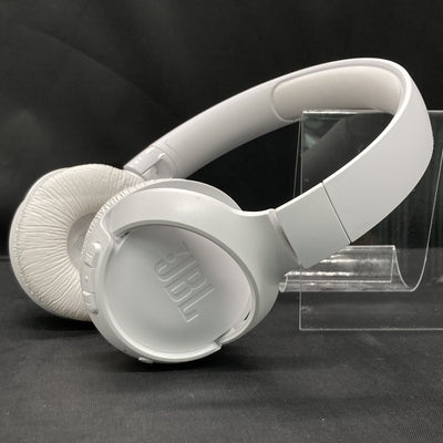 【中古】TUNE 520BT ホワイト【JBLT520BTWHT】【日本橋】