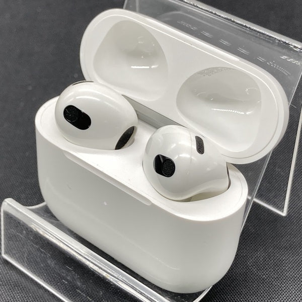 AirPods 3セット　中古 Amazon.co.jp: 【整備済み品】 Apple AirPods (第3世代) 無線