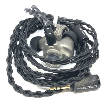 【中古】Typ821 【MDO-T821-TI】【秋葉原】