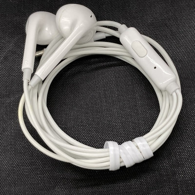 【中古】有線イヤホン【日本橋】