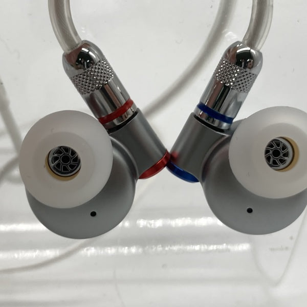 【中古】F1【日本橋】