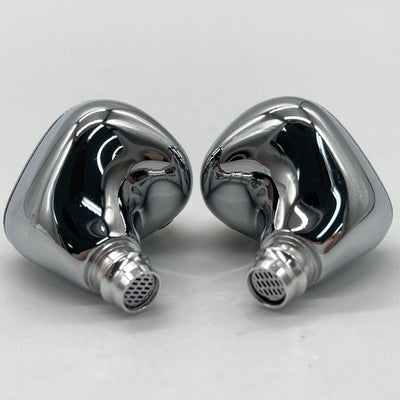 【中古】I3 PRO（ケーブル欠品）【秋葉原】