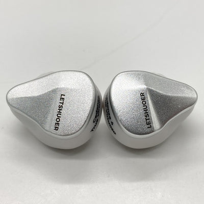 【中古】Cadenza 4(ケーブル欠品)【日本橋】
