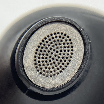 【中古】LIVE BEAM 3 ブラック【JBLLIVEBEAM3BLK】【秋葉原】