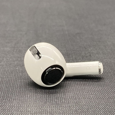 【中古】AirPods Pro （R側）【秋葉原】