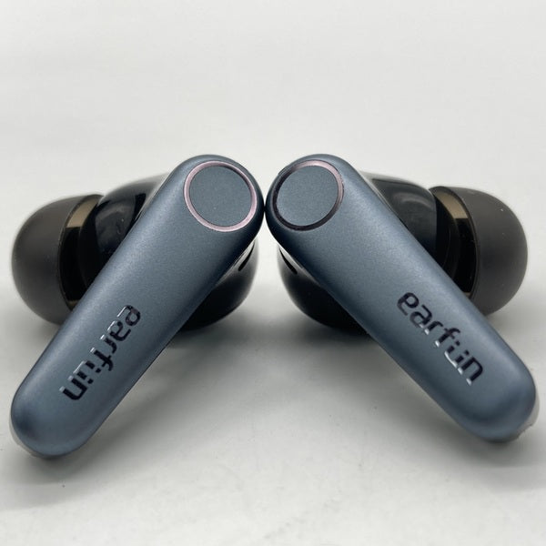 【中古】EarFun Air Pro 3 ブラック【秋葉原】