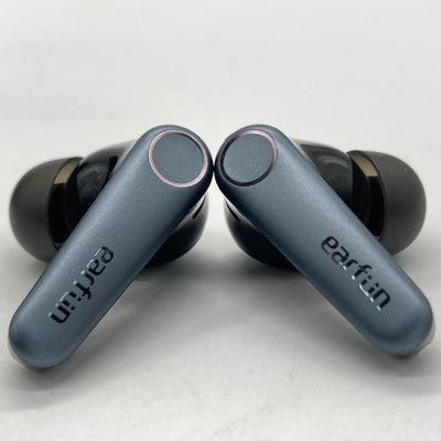 【中古】EarFun Air Pro 3 ブラック【秋葉原】