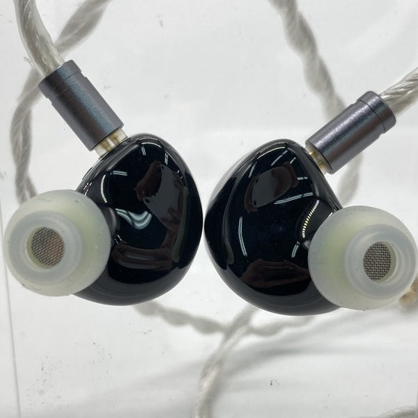 【中古】Butterfly 61T【秋葉原】