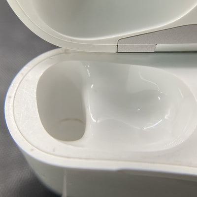 【中古】AirPods Pro 充電ケース【日本橋】