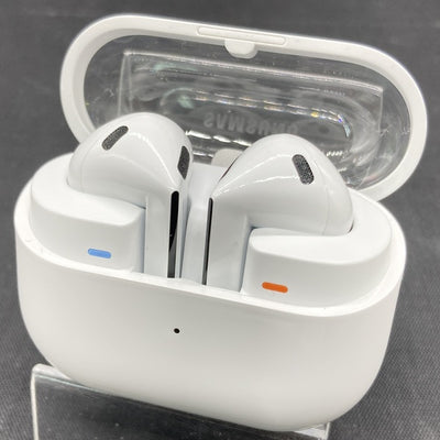 【中古】Galaxy Buds3 ホワイト 【SM-R530NZWAXJP】【秋葉原】