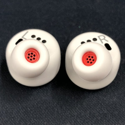 【中古】EchoBuds 第2世代（ワイヤレス非対応充電ケース）【秋葉原】