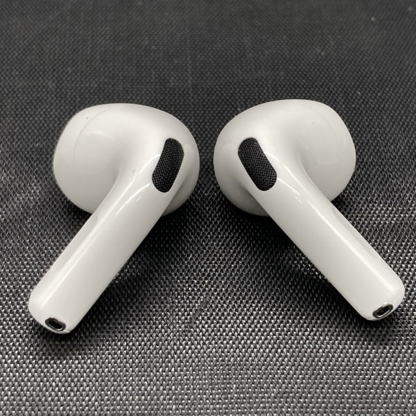 【中古】AirPods 4 MXP93J/A（アクティブノイズキャンセリング搭載）【日本橋】