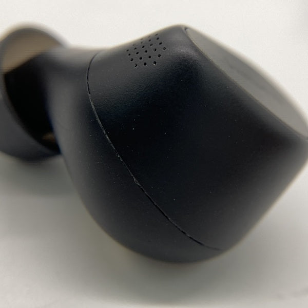 【中古】Elite 5 Titanium Black 【100-99181000-40】【仙台】