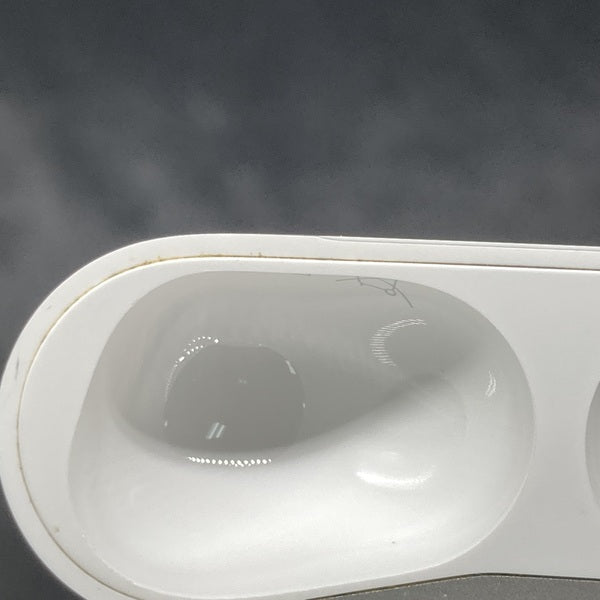 【中古】AirPods Pro 充電ケース【秋葉原】