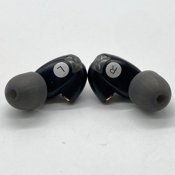 【中古】W40 2019 Design (ケーブル欠品)【秋葉原】