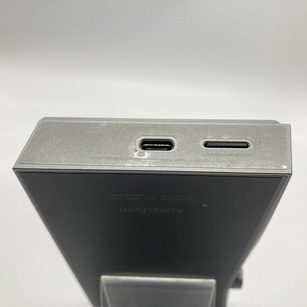 【中古】A&futura SE180 SEM1 Moon Silver 【AK-SE180-SEM1-MS】【秋葉原】