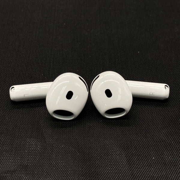 【中古】AirPods 4 MXP93J/A（アクティブノイズキャンセリング搭載）【秋葉原】