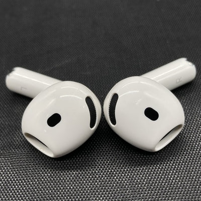 【中古】AirPods 4 MXP93J/A（アクティブノイズキャンセリング搭載）【日本橋】