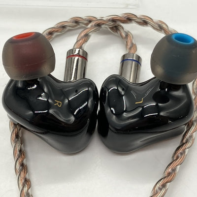 【中古】PERFORMER 8【秋葉原】