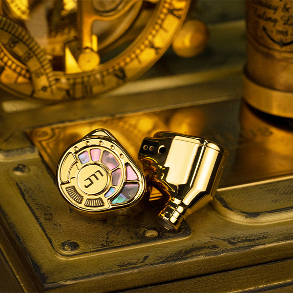 Nautilus(Universal Fit)