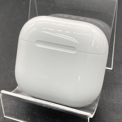 【中古】AirPods 4 MXP93J/A（アクティブノイズキャンセリング搭載）【秋葉原】