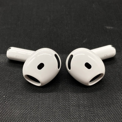 【中古】AirPods 4 MXP93J/A（アクティブノイズキャンセリング搭載）【秋葉原】