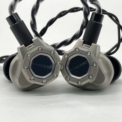 【中古】Typ821 【MDO-T821-TI】【秋葉原】