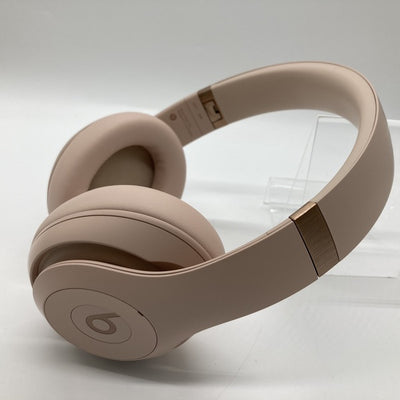 【中古】Beats Studio Pro - Kim スペシャルエディション【秋葉原】