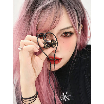 Yu Xuan Ji (魚玄機)