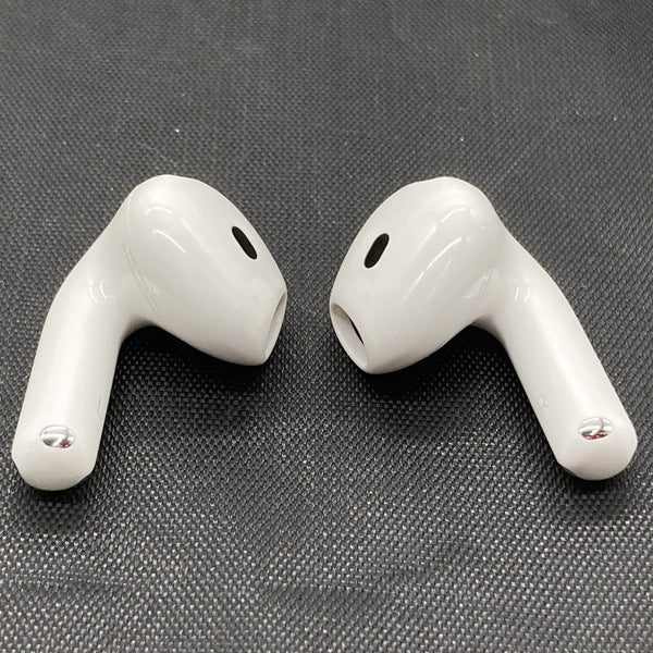 【中古】AirPods 4 MXP93J/A（アクティブノイズキャンセリング搭載）【秋葉原】