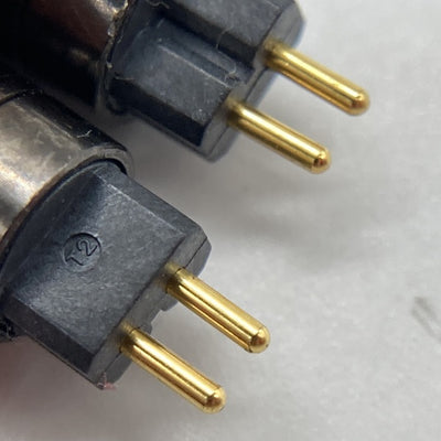 【中古】Iolite CIEM2Pin-2.5mm(イヤーループ仕様) 120cm【日本橋】